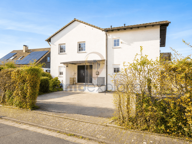 Wohnung zum Kauf 279.500 € 4,5 Zimmer 100 m² 1. Geschoss Oberlauken Weilrod 61276