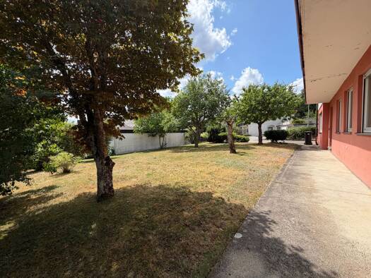 Einfamilienhaus zum Kauf 350.000 € 5 Zimmer 143 m² 810 m² Grundstück Hayingen Hayingen 72534