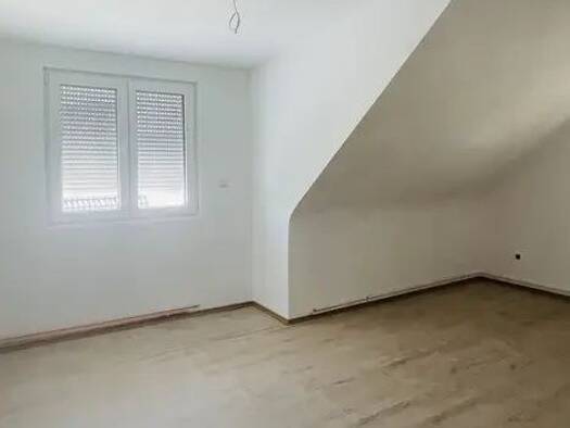 Wohnung zum Kauf - Erstbezug 217.000 € 3 Zimmer 64 m² 2. Geschoss Ginsheim-Gustavsburg 65462