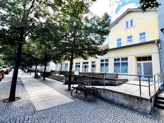 Wohnung zur Miete 340 € 2 Zimmer 40,1 m² EG Ilmenau 98693