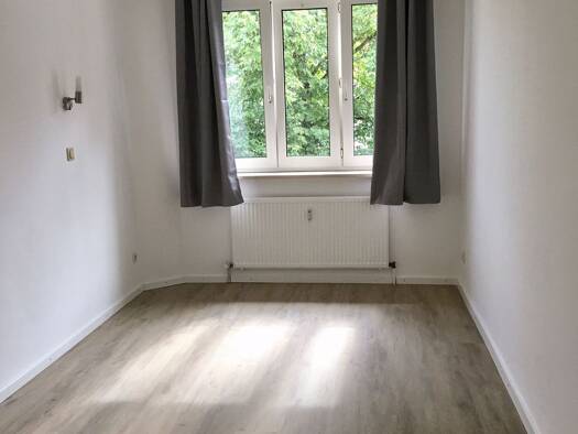 Wohnung zur Miete 850 € 3 Zimmer 82 m² Geschoss 3/4 frei ab 01.02.2026 Hölderlin Anlage Altstadt Bayreuth 95447
