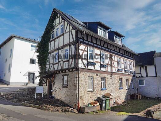 Mehrfamilienhaus zum Kauf 250.000 € 6 Zimmer 163 m² 253 m² Grundstück Höhr-Grenzhausen 56203