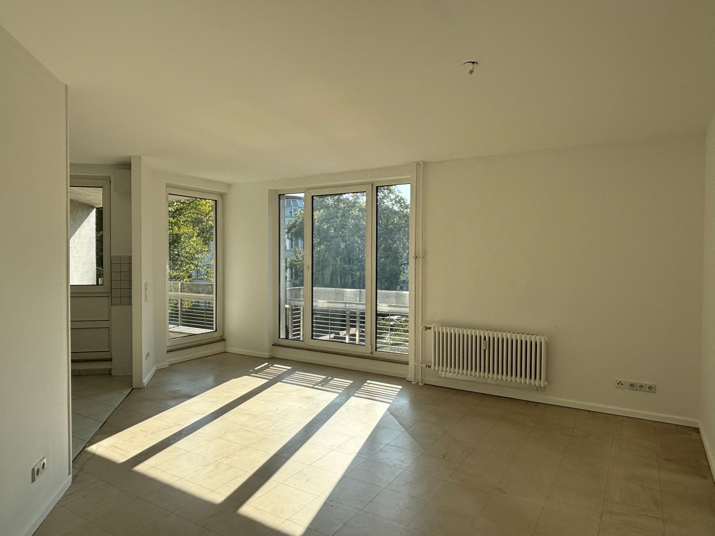 Wohnung zur Miete 799 € 2 Zimmer 56,1 m²<br/>Wohnfläche 2.<br/>Geschoss 01.10.2024<br/>Verfügbarkeit Wackenbergstraße 31 a Niederschönhausen Berlin 13156