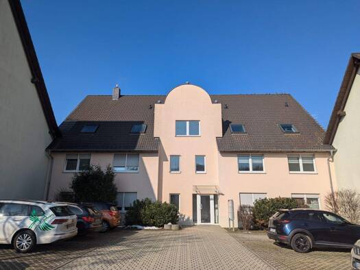 Wohnung zum Kauf 120.000 € 3 Zimmer 86,5 m² 3. Geschoss Am Pöllnitzgraben 39 Schönburg Schönburg 06618