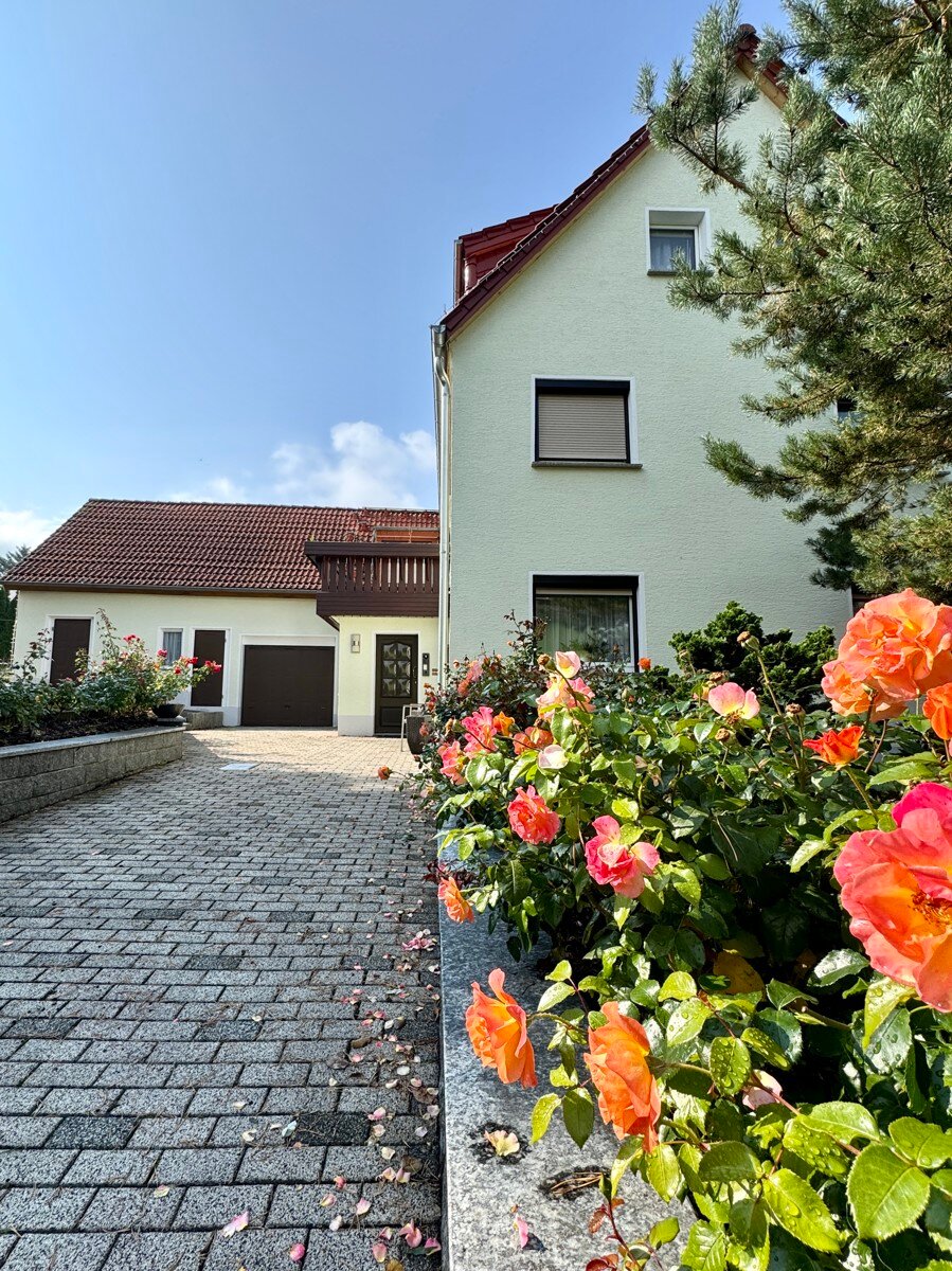 Einfamilienhaus zum Kauf 449.000 € 7 Zimmer 168 m²<br/>Wohnfläche 1.007 m²<br/>Grundstück Weißig Freital / Weißig 01705