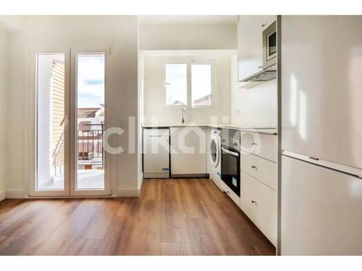 Wohnung zur Miete 1.100 € 3 Zimmer 72 m² 3. Geschoss Paterna 46980