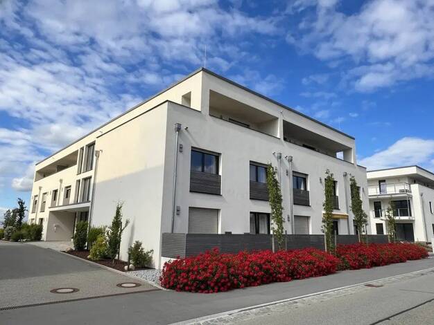 Wohnung zum Kauf - Erstbezug provisionsfrei 349.490 € 3 Zimmer 83,6 m² frei ab 01.10.2026 Hartkirchen Pocking 94060