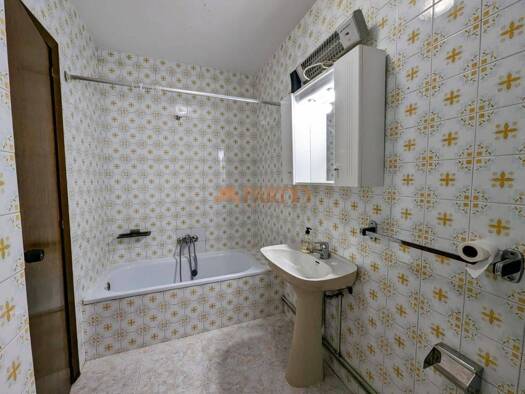 Wohnung zum Kauf 70.000 € 3 Zimmer 107 m² Narón 15570
