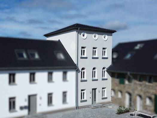 Bürofläche zur Miete - Erstbezug provisionsfrei 2.737 € 5 Zimmer 219 m² Bürofläche Inger Lohmar 53797