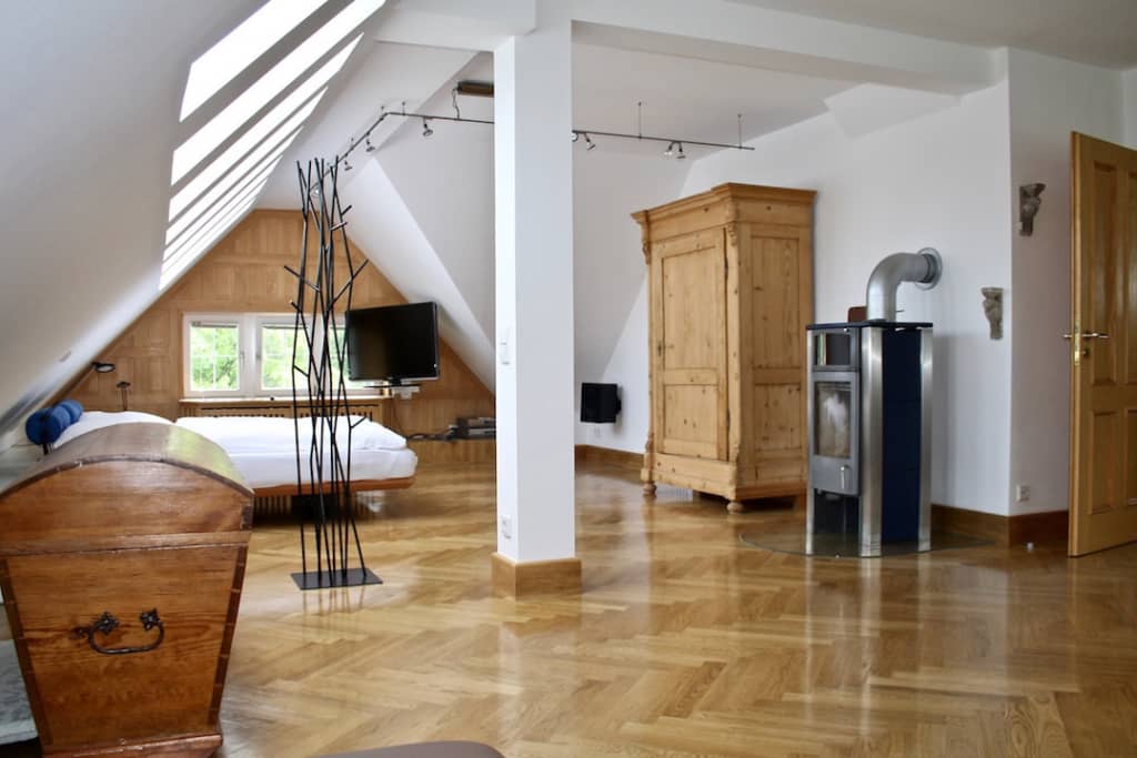 Wohnung zur Miete Wohnen auf Zeit 2.500 € 6 Zimmer 85 m²<br/>Wohnfläche ab sofort<br/>Verfügbarkeit Goßlerstraße Dahlem Berlin 14195