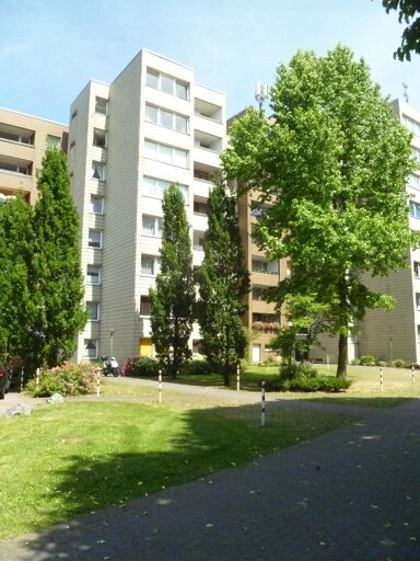 Wohnung zur Miete 659 € 3 Zimmer 77,9 m² 1. Geschoss frei ab 21.02.2025 Jahnstraße 66 Wickrath - Mitte Mönchengladbach 41189