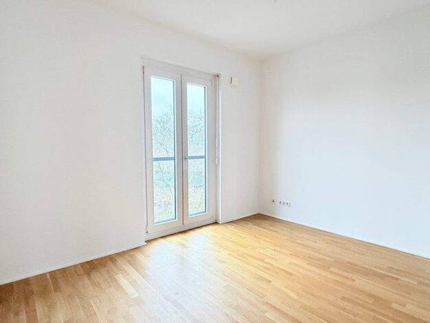 Wohnung zur Miete 877 € 2 Zimmer 60 m² 4. Geschoss frei ab 05.03.2026 Karlsbader Platz 6 Wiesbaden 65197