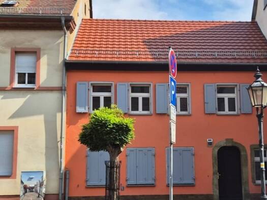 Reihenmittelhaus zum Kauf 89.000 € 5 Zimmer 112 m² 320 m² Grundstück Pegau Pegau 04523