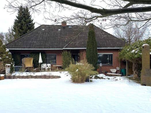 Einfamilienhaus zum Kauf 695.000 € 5 Zimmer 120 m² 856 m² Grundstück Bramfeld Hamburg 22175