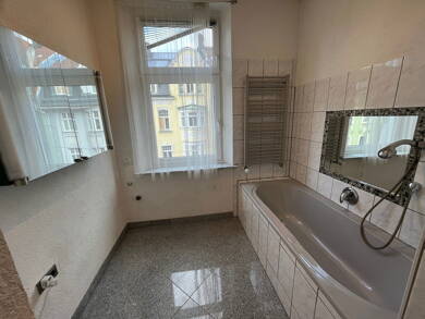 Wohnung zur Miete 670 € 3 Zimmer 85 m² 2. Geschoss frei ab 01.08.2025 Landwehrstr. 18 Bahnhofsviertel Hof 95028
