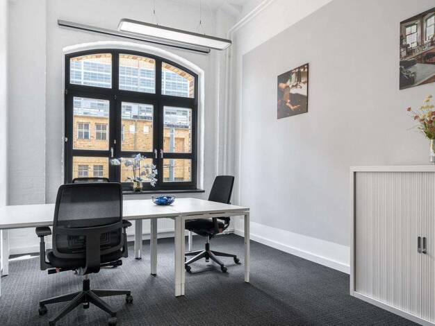 Bürofläche zur Miete provisionsfrei 24 m² Bürofläche teilbar ab 7 m² Edisonstraße 63 Oberschöneweide Berlin 12459