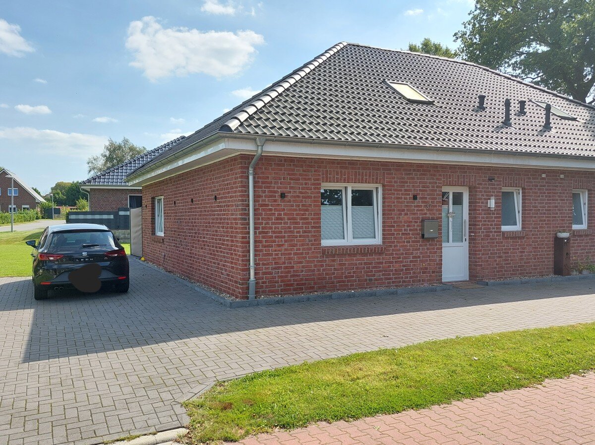 Bungalow zum Kauf 209.000 € 2 Zimmer 90 m²<br/>Wohnfläche 441 m²<br/>Grundstück Strackholt Strackholt 26629