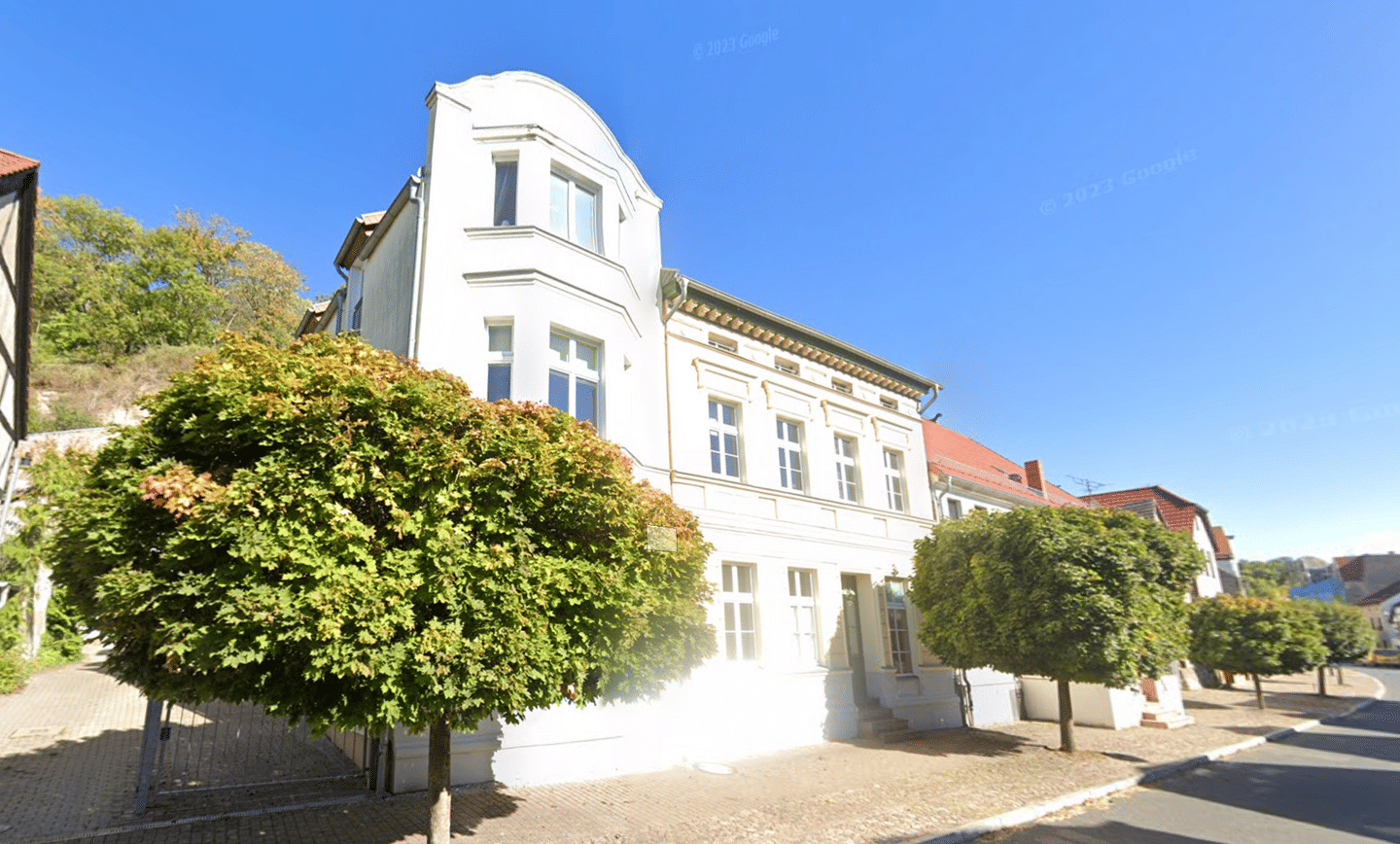Mehrfamilienhaus zum Kauf - Ansicht 2