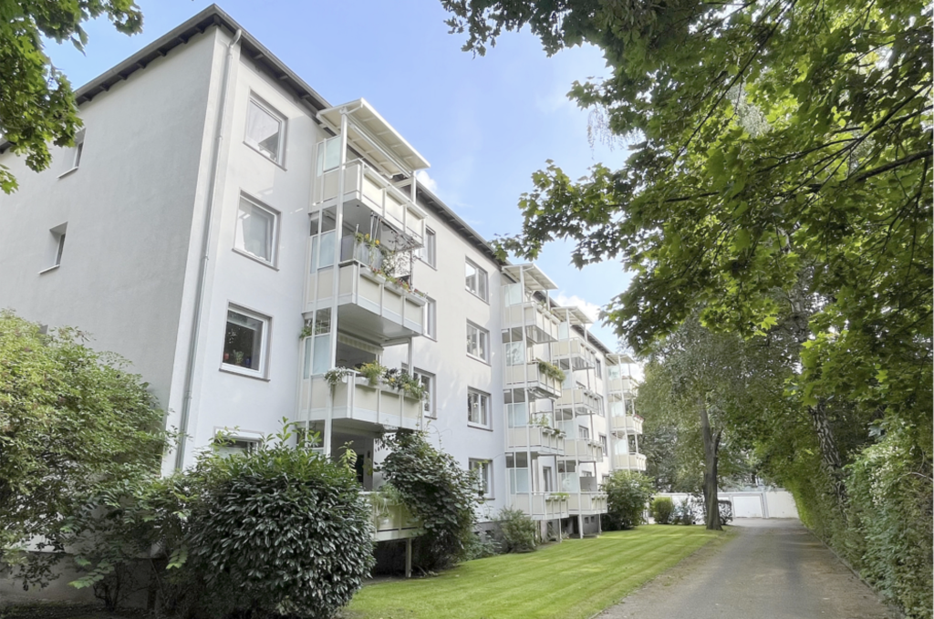 Wohnung zum Kauf provisionsfrei 214.000 € 4 Zimmer 82,7 m²<br/>Wohnfläche EG<br/>Geschoss Harsefelder Straße 17 Peterswerder Bremen 28205