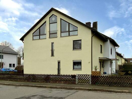 Doppelhaushälfte zum Kauf 390.000 € 8 Zimmer 171 m² 358 m² Grundstück Weiden 92637