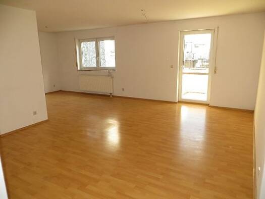 Wohnung zur Miete 525 € 3 Zimmer 75 m² 2. Geschoss An der Grubenbahn Meißen 01662