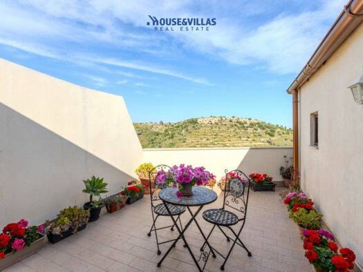 Haus zum Kauf 125.000 € 84 m² Noto 96017