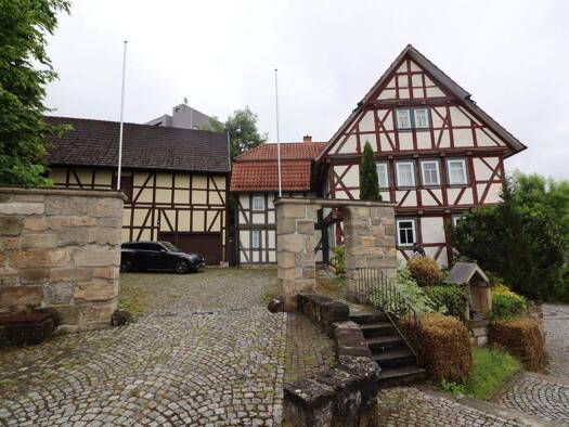 Haus zum Kauf provisionsfrei 120.000 € 185 m² 1.585 m² Grundstück frei ab sofort Lengenfeld unterm Stein Südeichsfeld 99976