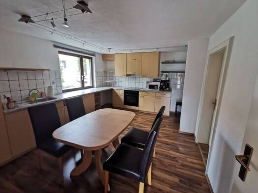 Wohnung zur Miete 850 € 2 Zimmer 65 m² Geschoss 1/2 frei ab 01.10.2025 Büchenbach Erlangen 91056