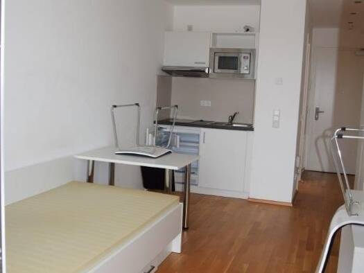 Wohnung zur Miete 420 € 1 Zimmer 21 m² 3. Geschoss frei ab 01.11.2026 Glockenhof Weiterer Innenstadtgürtel Süd 90478
