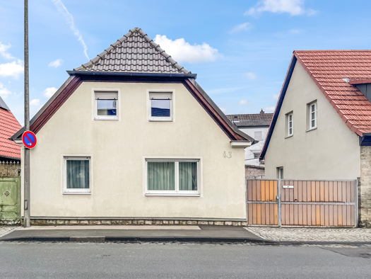Einfamilienhaus zum Kauf 380.000 € 5 Zimmer 140 m² 300 m² Grundstück Schonungen 97453
