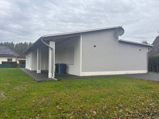 Haus zum Kauf provisionsfrei 469.000 € 4,5 Zimmer 159 m² 722 m² Grundstück Am Erlengrund 4 Pulspforde Zerbst/Anhalt 39264