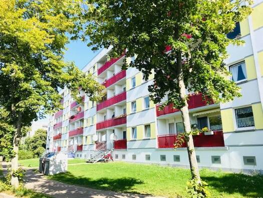 Wohnung zur Miete 360 € 3 Zimmer 58,3 m² 4. Geschoss Komarowstr. 36 Mueßer Holz Schwerin 19063