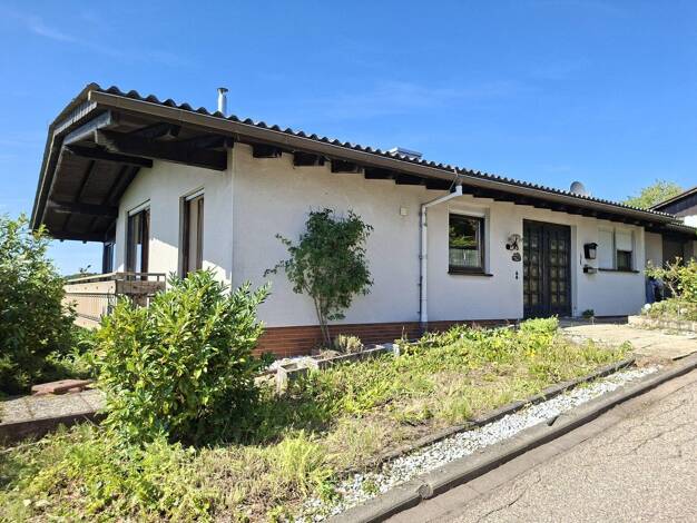 Einfamilienhaus zum Kauf provisionsfrei 200.000 € 4 Zimmer 154 m² 823 m² Grundstück Kortelshütte Oberzent 64760