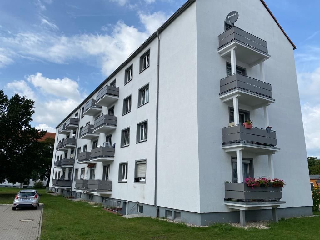 Wohnung zur Miete 325 € 2 Zimmer 50 m²<br/>Wohnfläche ab sofort<br/>Verfügbarkeit Lessingstraße 2 Wolfen Bitterfeld-Wolfen 06766