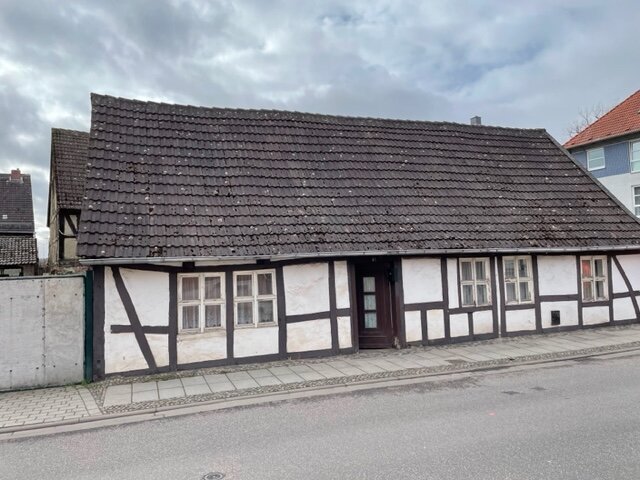 Bauernhaus zum Kauf 9.500 € 370 m²<br/>Grundstück ab sofort<br/>Verfügbarkeit Kolonie 41 Haldensleben Haldensleben 39340