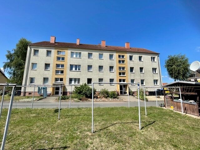 Wohnung zur Miete 370 € 4 Zimmer 82 m²<br/>Wohnfläche EG<br/>Geschoss ab sofort<br/>Verfügbarkeit Ederslebener Straße 185 Riethnordhausen Wallhausen 06528