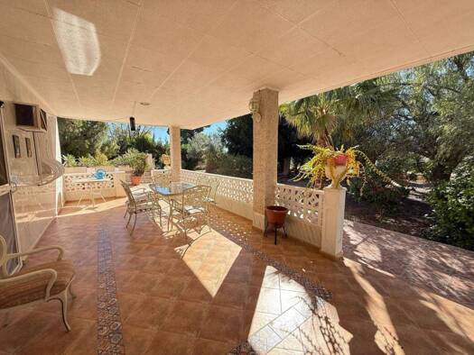Chalet zum Kauf 280.000 € 3 Zimmer 159 m² 3.600 m² Grundstück Crevillent 03330