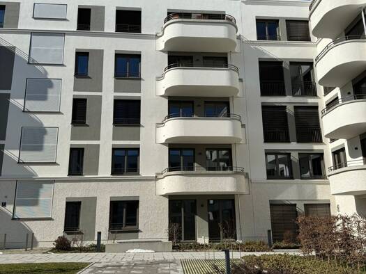 Wohnung zur Miete 2.000 € 3 Zimmer 80,5 m² Geschoss 1/4 frei ab 01.03.2026 Ramersdorf-Perlach München 81735