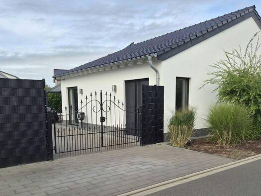 Bungalow zum Kauf provisionsfrei 510.000 € 3 Zimmer 91 m² 337 m² Grundstück Inden/Altdorf Inden 52459