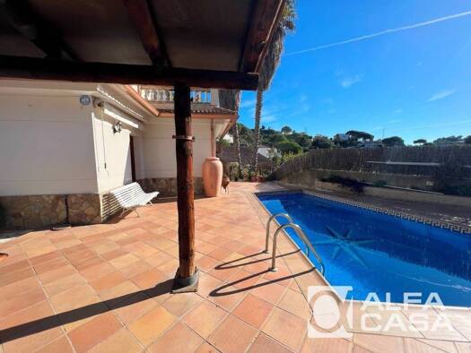 Chalet zum Kauf 599.000 € 4 Zimmer 333 m² Lloret de Mar 17310
