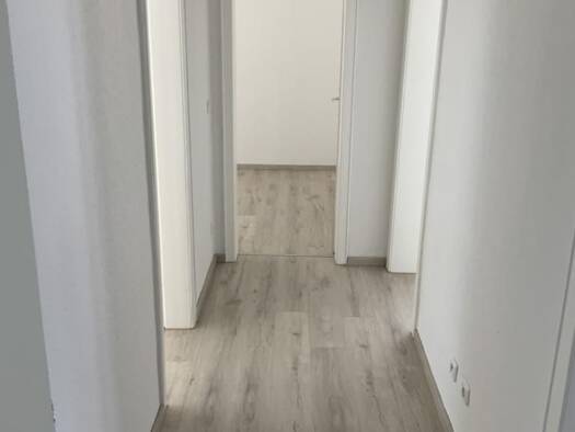 Wohnung zur Miete 599 € 3,5 Zimmer 79,7 m² 1. Geschoss Bahnhofstraße 84 Rauxel Castrop-Rauxel 44575