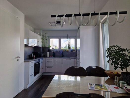 Wohnung zur Miete 1.090 € 3 Zimmer 90,9 m² EG frei ab 01.12.2025 Villingen Villingen-Schwenningen 78048