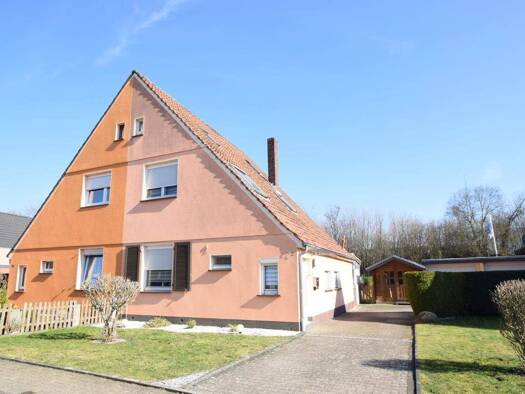 Doppelhaushälfte zum Kauf 249.000 € 3 Zimmer 112,6 m² 572 m² Grundstück frei ab sofort Beverstr. 43 Rünthe Bergkamen 59192