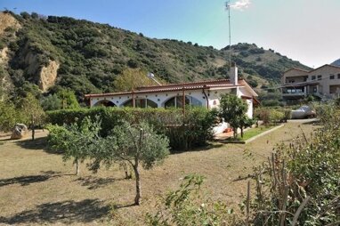 Einfamilienhaus zum Kauf 290.000 € 3 Zimmer 250 m² 2.000 m² Grundstück Petrvto - Patras 26500