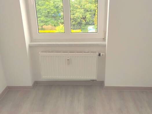 Wohnung zur Miete 380 € 2 Zimmer 45,4 m² 2. Geschoss frei ab 01.12.2026 Neustadt-Neuschönefeld Ost 04315