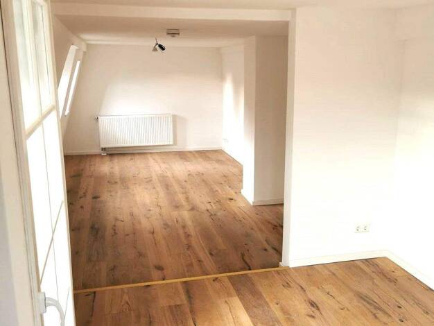 Maisonette zum Kauf 306.000 € 2,5 Zimmer 69 m² 3. Geschoss Lauffen am Neckar 74348