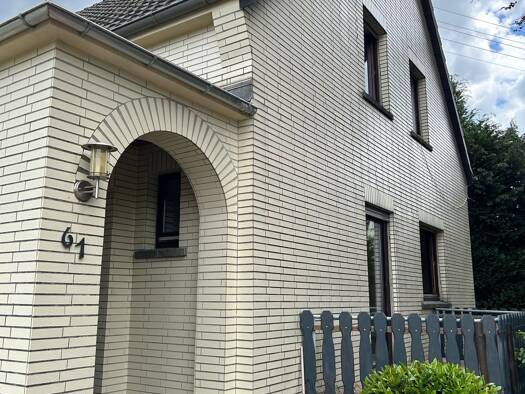 Haus zum Kauf provisionsfrei 240.000 € 4,5 Zimmer 125 m² Rosbach Windeck 51570