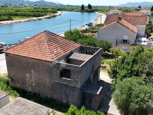 Haus zum Kauf 140.000 € 7 Zimmer 107 m² Buk-Vlaka-dio, Opuzen Opuzen
