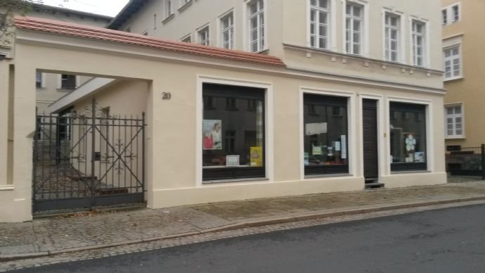 Wohnung zur Miete 560 € 4 Zimmer 102 m²<br/>Wohnfläche 2.<br/>Geschoss ab sofort<br/>Verfügbarkeit Bautzener Str. 20 Innenstadt Görlitz 02826