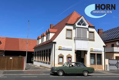 Mehrfamilienhaus zum Kauf als Kapitalanlage geeignet 449.000 € 220 m² 1.047 m² Grundstück Hauptstraße 47 Röthlein Röthlein 97520